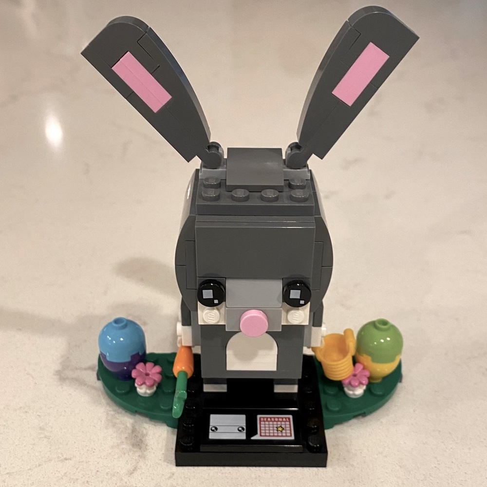 RETIRED LEGO BRICKHEADZ 40271 EASTER BUNNY